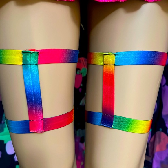 NEW Rainbow Garters - Picture 1 of 4